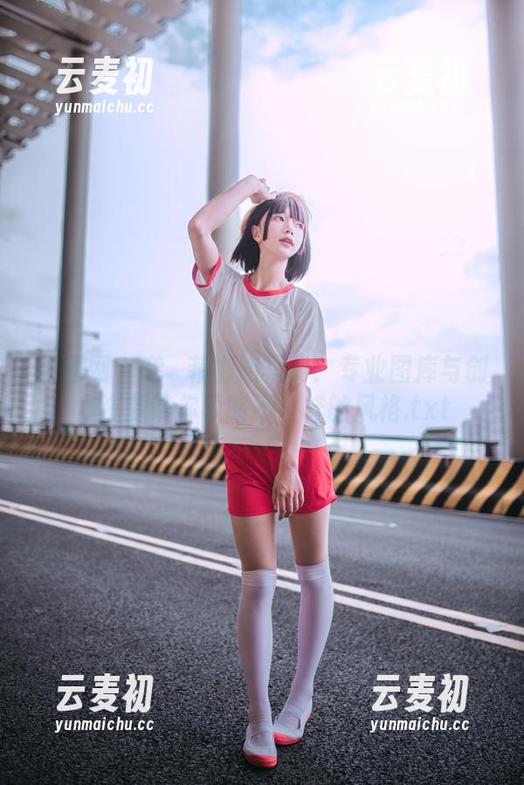 果团网 - 龚玥菲御姐写真：专业图库与创作资源带你领略不一样的风格.txt