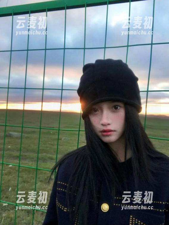 梦里一只喵 微密圈 - 细腻的梦里一只喵高跟鞋图包,原图绝美瞬间推荐!.txt