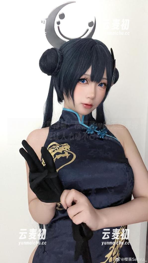 高雄泳装写真特辑：樱落酱w的无圣光完美呈现让人心动不已！.txt