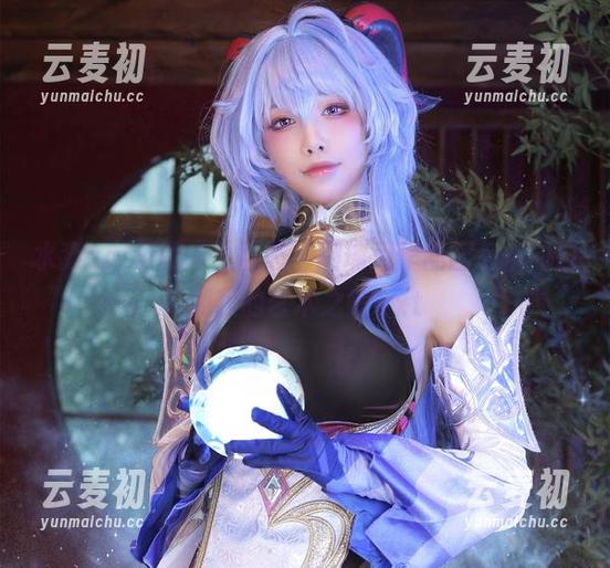 水淼aqua的人生百态：用璃月作品图包反向自嘲我的艺术之旅.txt