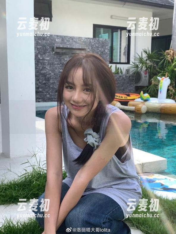 不看后悔！最新分享：洛丽塔大哥带来的妹妹写真，绝对让你瞠目结舌！.txt