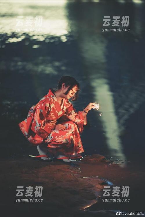玉汇yuuhui 玉汇yuuhui妹の泳装高清图集:夏季浪漫随时随地与您共享.txt