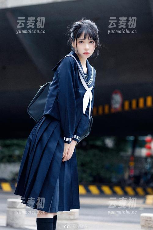 福利来袭：疯猫ss的同桌水手服写真图片分享.txt
