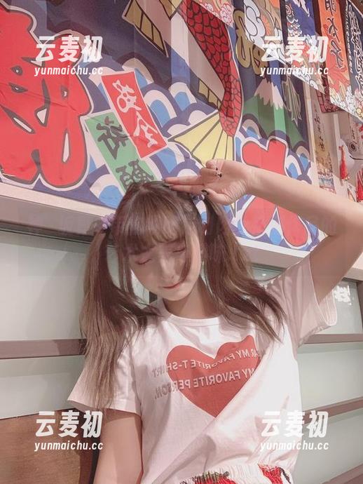 神楽坂真冬带你领略定制肉丝系列作品的艺术之美与趣味.txt