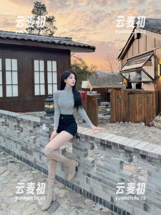 秀人网 - 精致千夜未来：高清水手服图包让你感受别样的唯美风情.txt