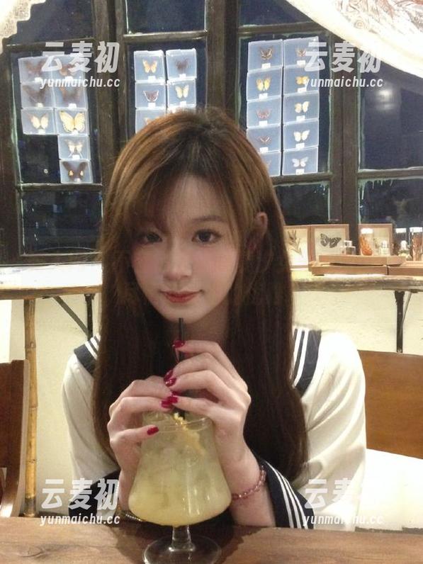 秀人网 - 不容错过的周慕汐女王免费图册，尽情欣赏她的优雅.txt