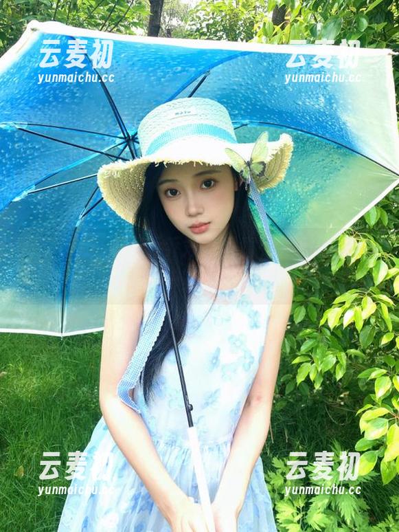 秀人网 - 奶芙乔乔短裤写真，精彩无圣光套图一览无遗.txt