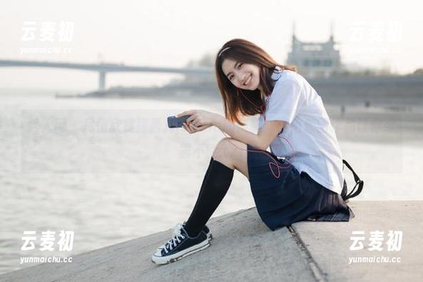 秀人网 - 尽情欣赏婕西儿jessie的美腿：这组套图作品让你欲罢不能.txt