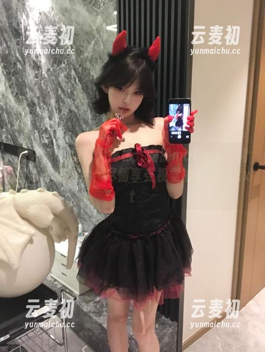 秀人网 - 福利大揭秘：安然maleah短裙性感写真图片，尽情享受视觉的盛宴！.txt