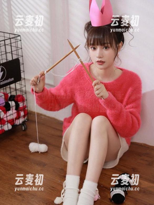 秀人网 - 小雨baby短裙写真精选：每一帧都如春日细雨般恬淡的图片！.txt