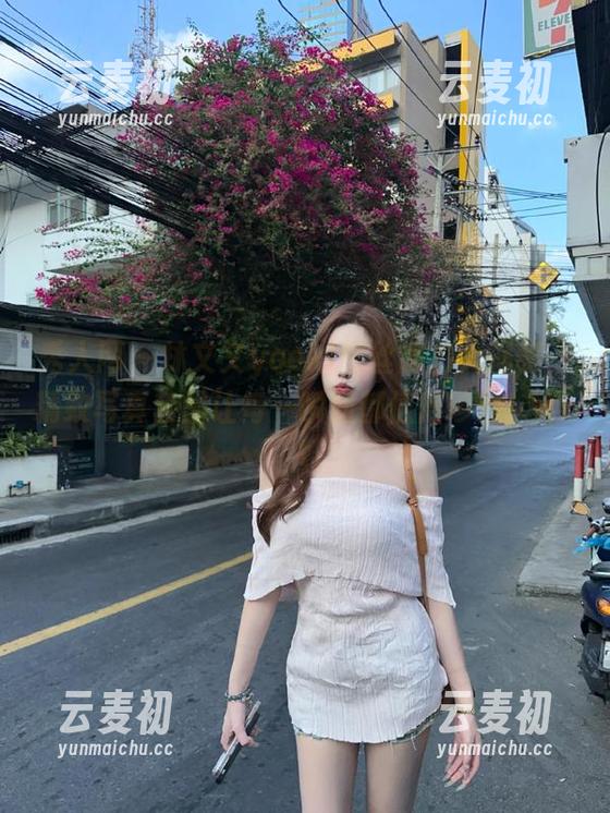秀人网 - 林文文yooki蕾丝魔力大揭秘，精致写真套图让每一瞬间都值得珍藏！.txt