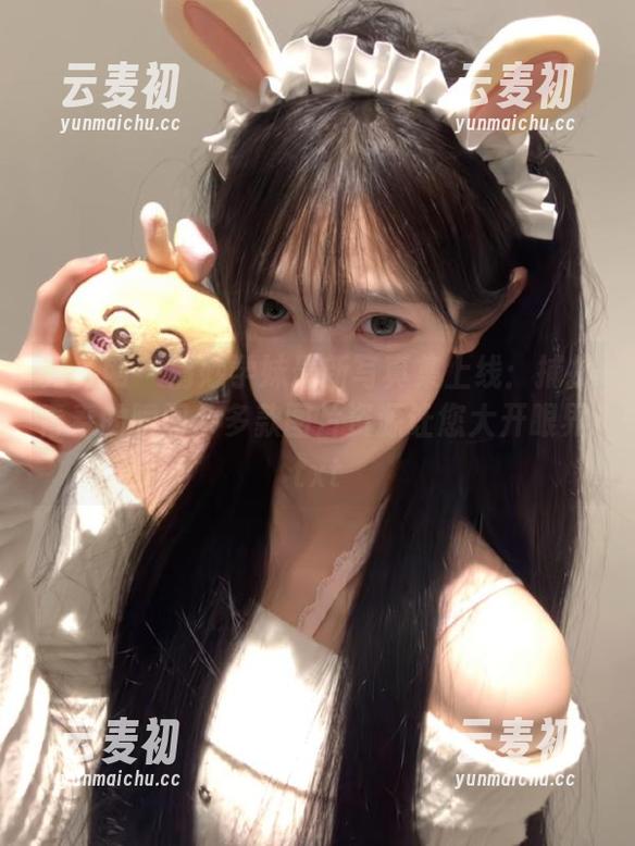 秀人网 - 清妙学妹最新写真集上线：捕捉青春的瞬间，多款图片资源让您大开眼界.txt