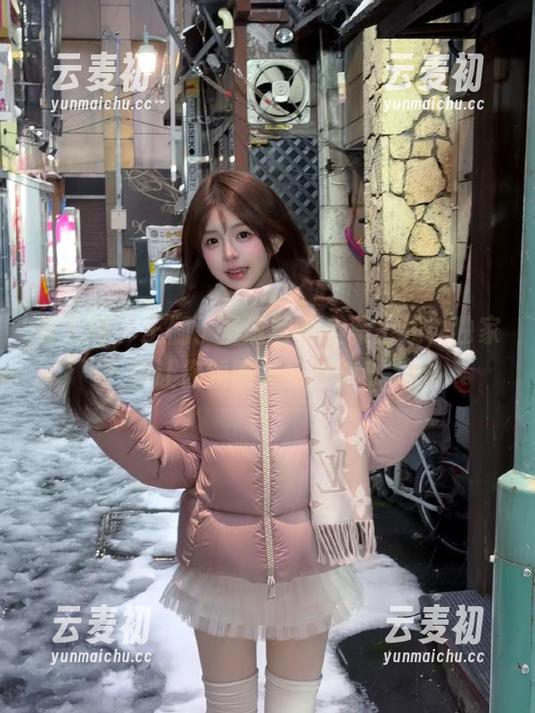 秀人网 - 王俪丁圣诞写真全集上线，独家下载让你领略美丽时刻！.txt