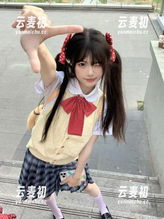 秀人网 - 美丽瞬间：葛征净高184cm清纯图集资源，品味青春的绚丽色彩.txt