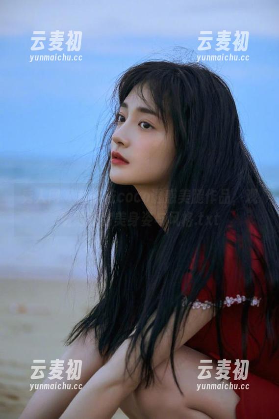 秀人网 - 赵惟依coco诱惑美腿作品，观看她的完美身姿与风格.txt