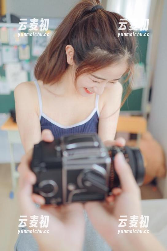 秀人网 - 福利汇总：黄乐然眼镜魅力写真图片，惊艳你的视觉体验！.txt
