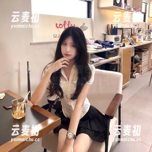 绮梦摄影 - 月月甜心图包精选：让每一位观众都能感受到她的甜美气息.txt