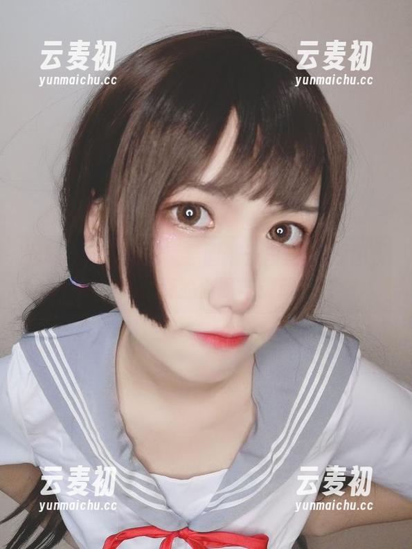 回味无穷的私拍，芋圆侑子白丝JK原图，感受她青春的俏丽与灵动.txt