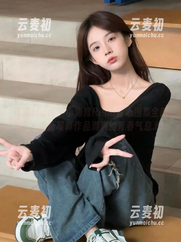 花漾show - 小海臀Rena甜心图集全新发布，最新写真作品满满的青春气息.txt