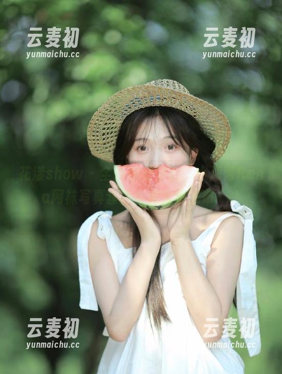 花漾show - 全新视觉体验，小海臀Rena网袜写真套图合集火热发布.txt