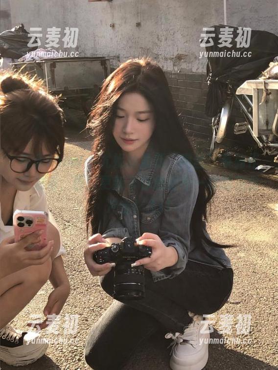 花漾show - 尤妮丝最新“肉丝”系列作品发布，原图更新带你感受不一样的视觉冲击！.txt