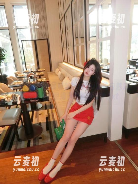 蜜桃社 - 感受缇娜美Tinami的纯白魅力蟊无圣光美图揭示隐藏的美学.txt