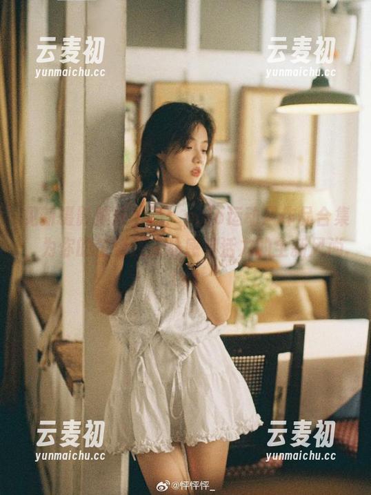 见新摄影推陈出新：polo运动风作品合集，为你的生活注入动感与活力的全新风尚.txt