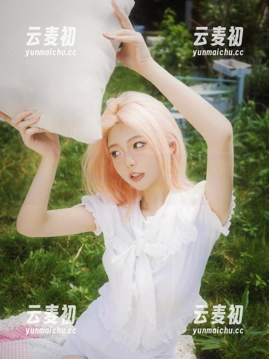 语画界 - 全网最新资源！苏苏阿的肉丝写真让你瞬间心动不已！.txt