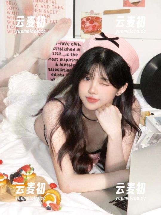 微密圈 - 兔女郎写真作品集：观看轩子巨二兔的独特视角与风格！.txt