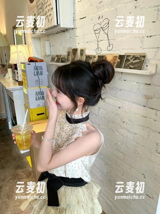青豆客 - 徐妍馨Mandy夏天摄影作品精选：在这个炙热的季节中，寻找那份清新尤其动人！.txt