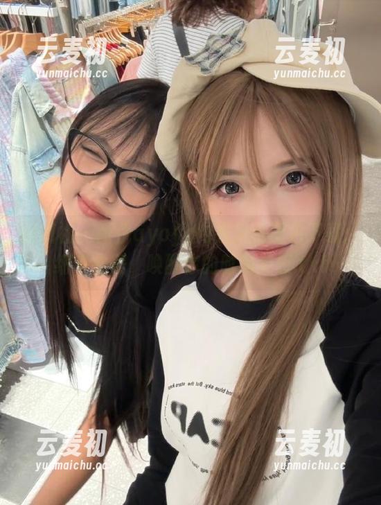 魅妍社 - 张优ayoyo内衣风格图包下载：细节之美，唤醒你的时尚灵感.txt