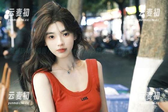 柴郡旗袍高清图片，魅瞳meroko你好美，我只能默默自嘲了.txt